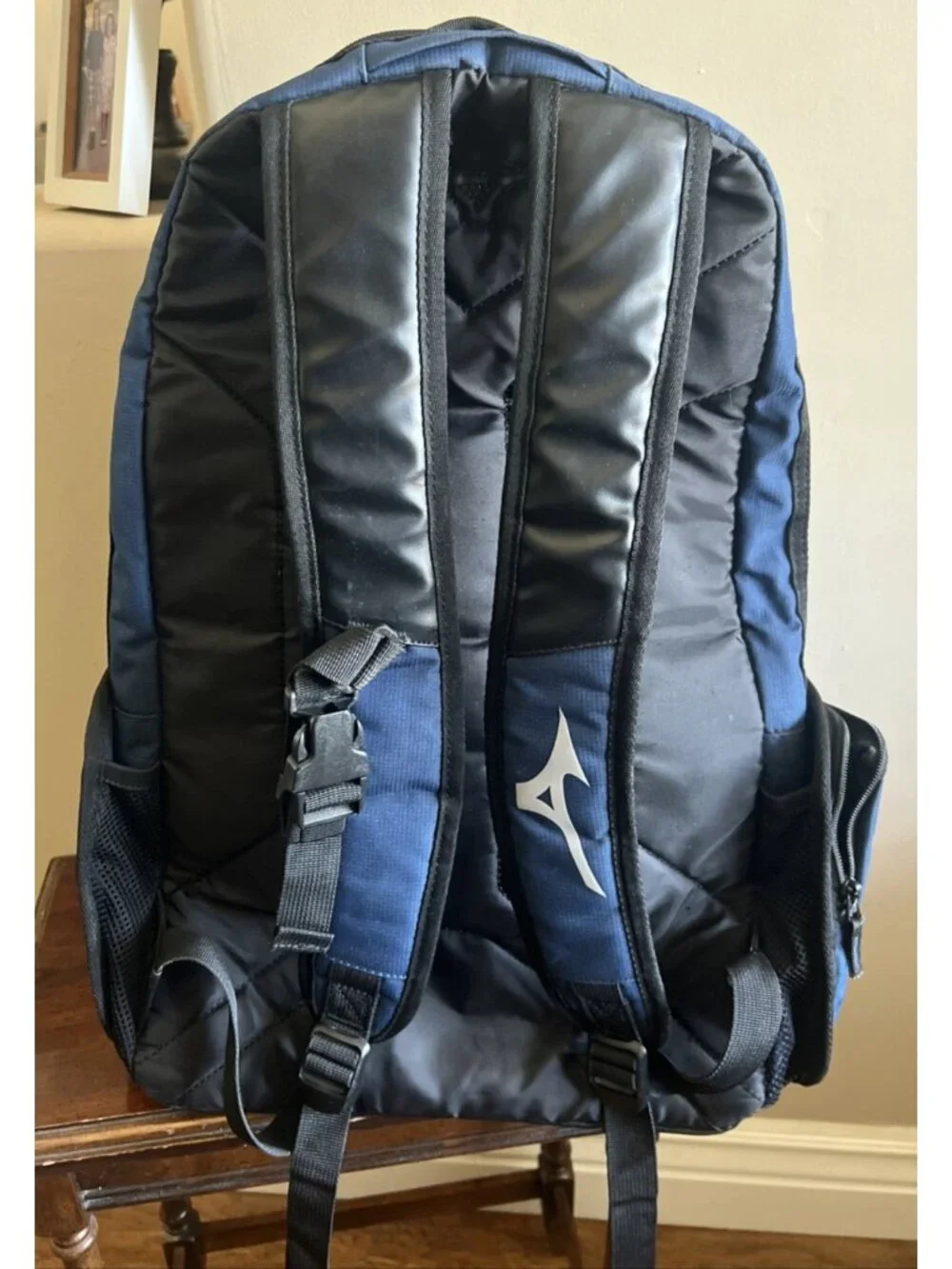 Mizuno MVP Backpack 22, Royal-Black Footwear Storage Baseball Bat Holder